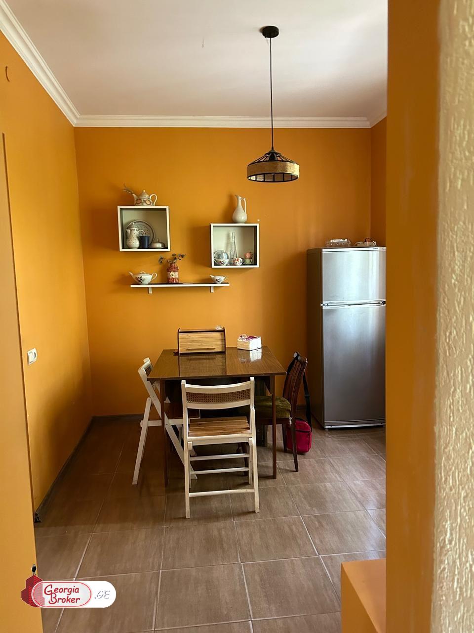 იყიდება ახალი გარემონტებული 5 ოთახიანი სახლი დუშეთის მუნიციპალიტეტში